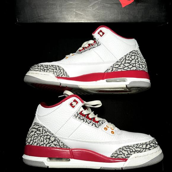 Size 7 - Nike Air Jordan 3 Retro GS Cardinal Red 2022 Shoes - Picture 2 of 8